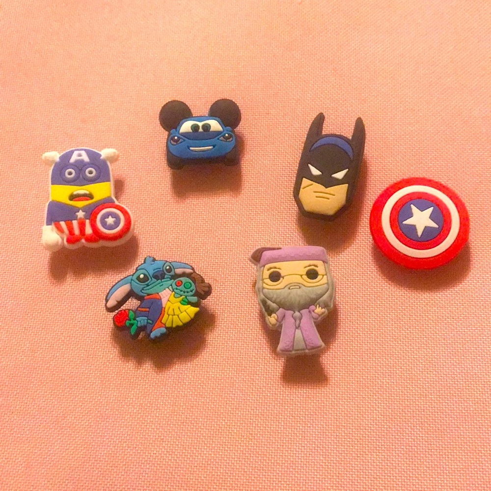 Croc charms